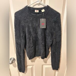 NWT Levi’s Cozy Black Sweater top medium